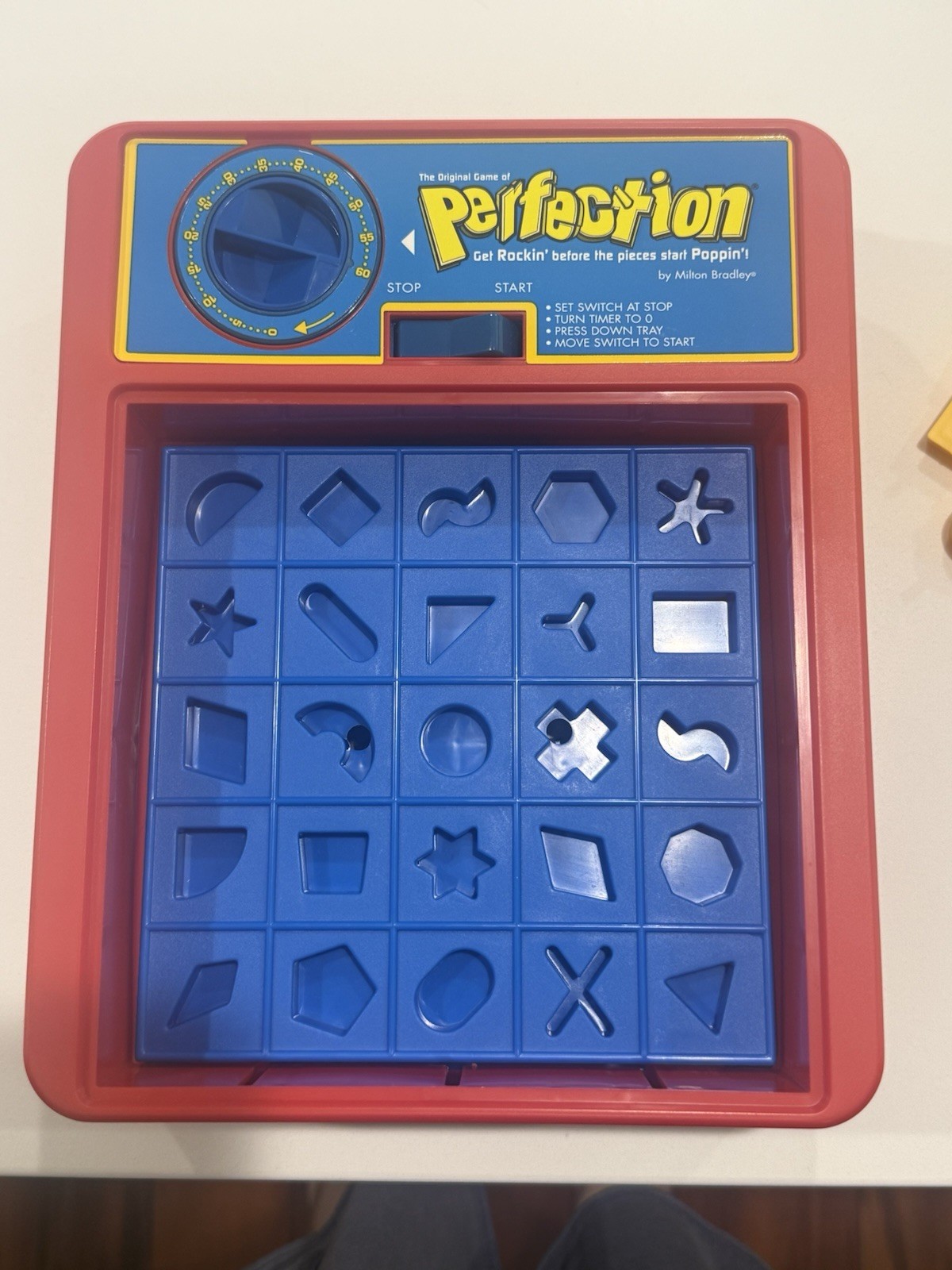 2006 Perfection Board Game Complete Tested Working Hasbro MB w/ Box Instructions