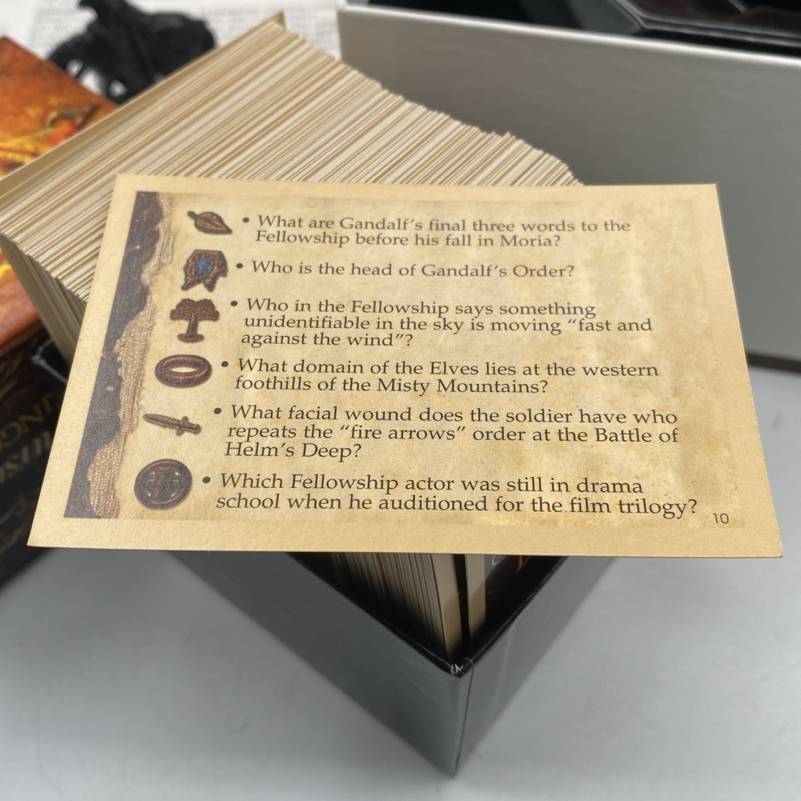 Trivial Pursuit The Lord Of The Rings Movie Trilogy Collector’s Edition Complete