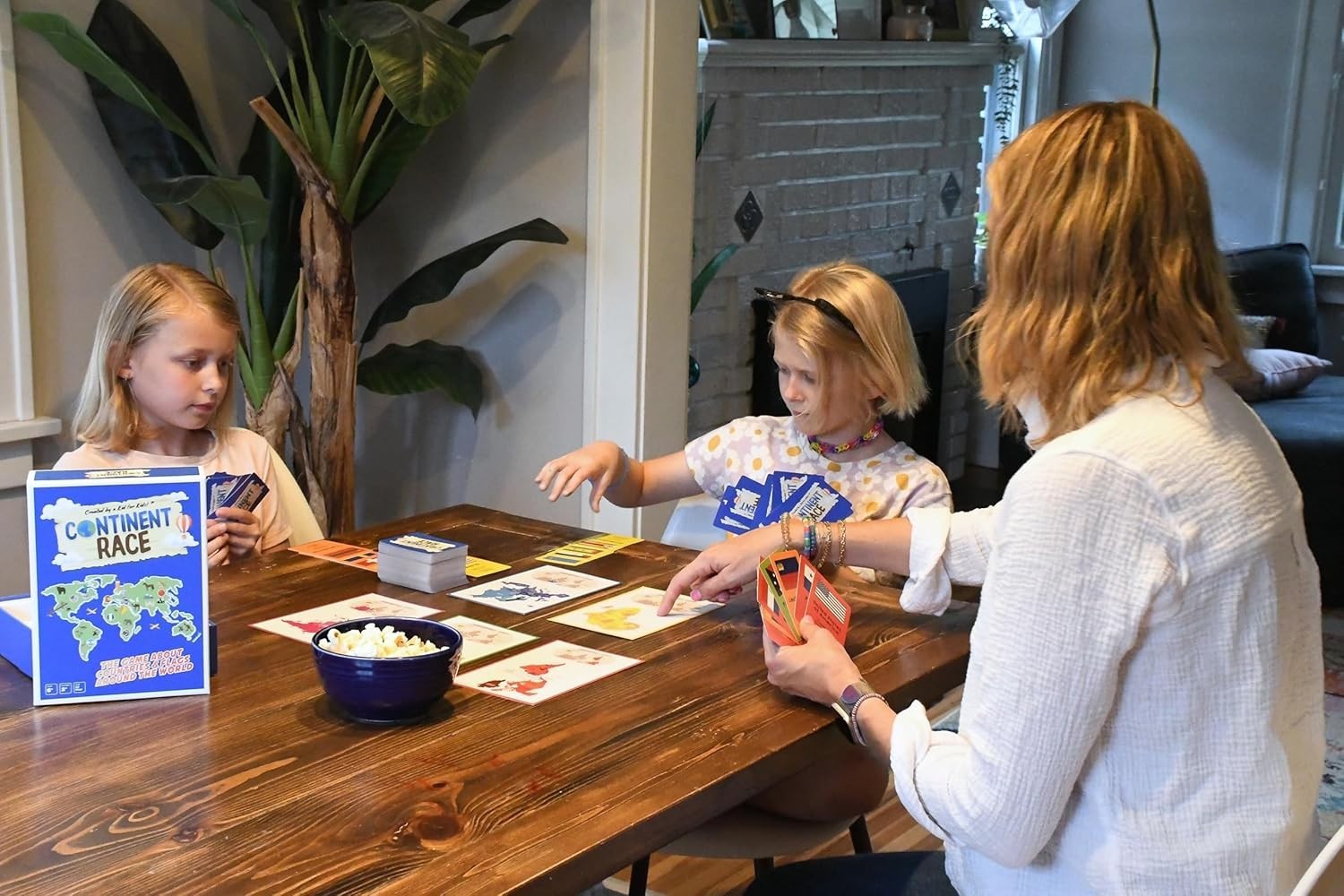 Interactive Continent Race Game – Engaging Geography Learning for Kids & Family,