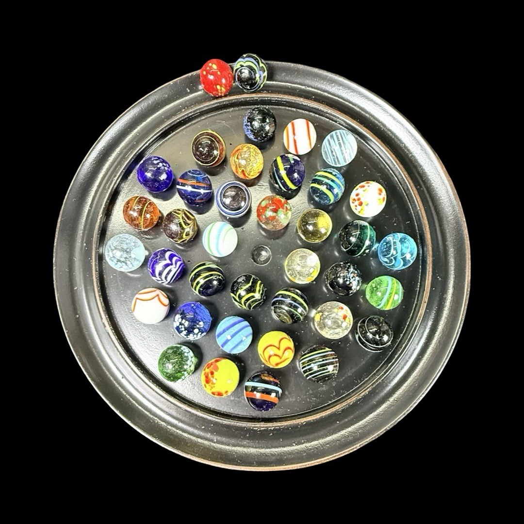 Solitaire Di Venezia Hand Blown Glass Marbles 38 w/Black Wood Base Board