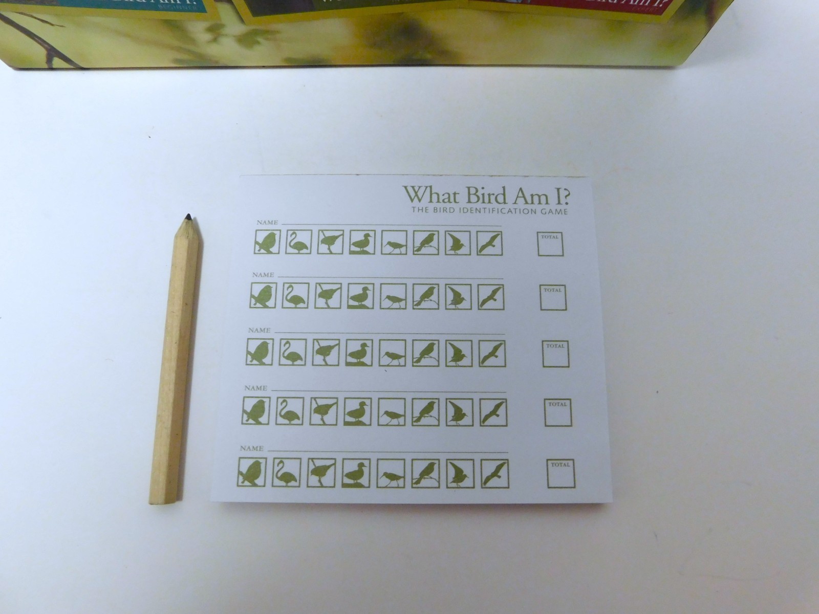 OUTSET What Bird Am I? – The Bird Identification Game – Adult – Ages 14 And Up