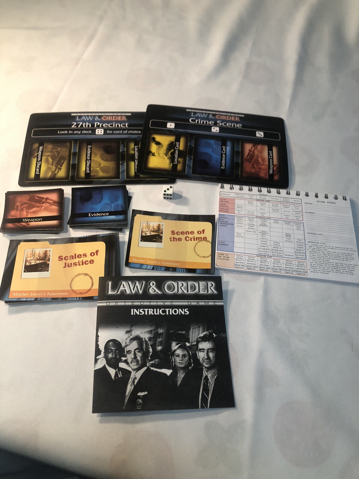 Law & Order Detective Game Cardinal Games 2-4 players ages 13+ TV Show