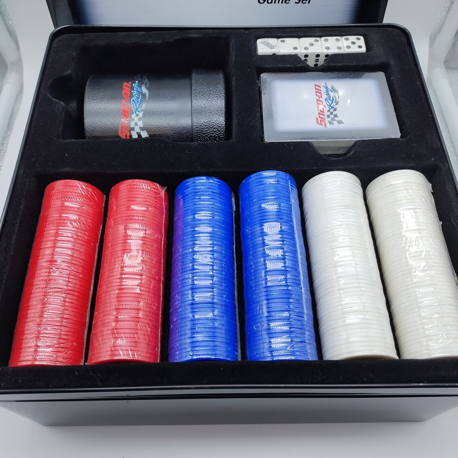 2003 Sealed Snap-On Car Racing Game Set Ltd Edition Poker Chips Cards Dice & Cup