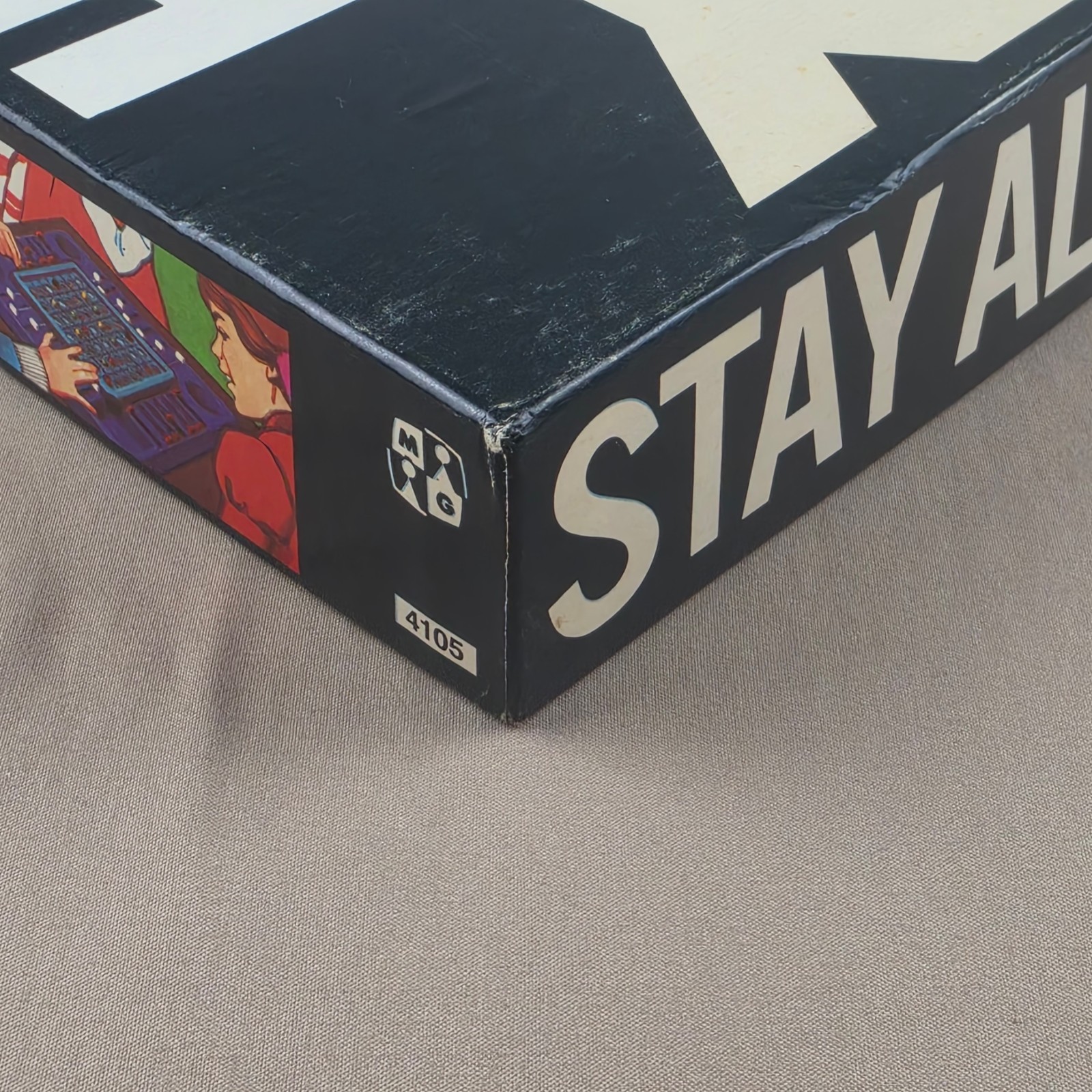 Vintage 1971 Milton Bradley Stay Alive Board Game Complete With All 20 Marbles