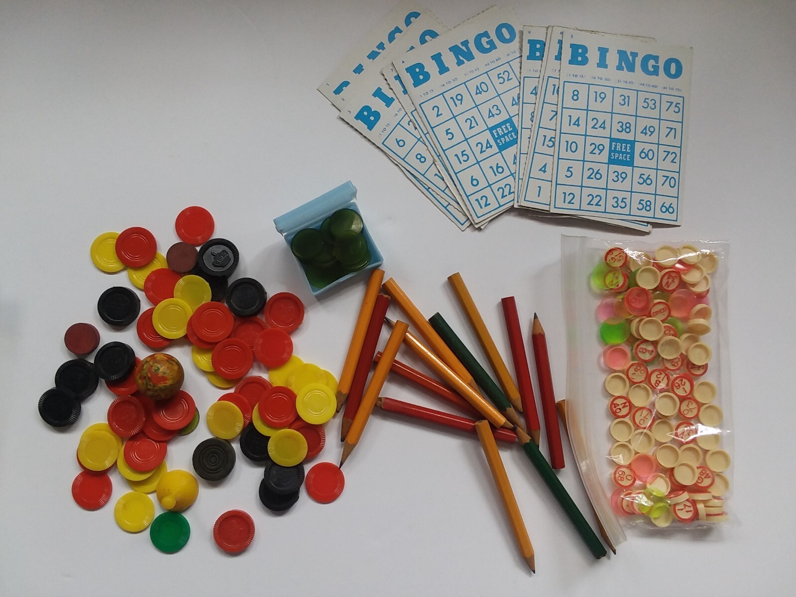 Vintage YAHTZEE Replacement Lot + Extras Cards Dice Bingo Kismet Chips Fishing  