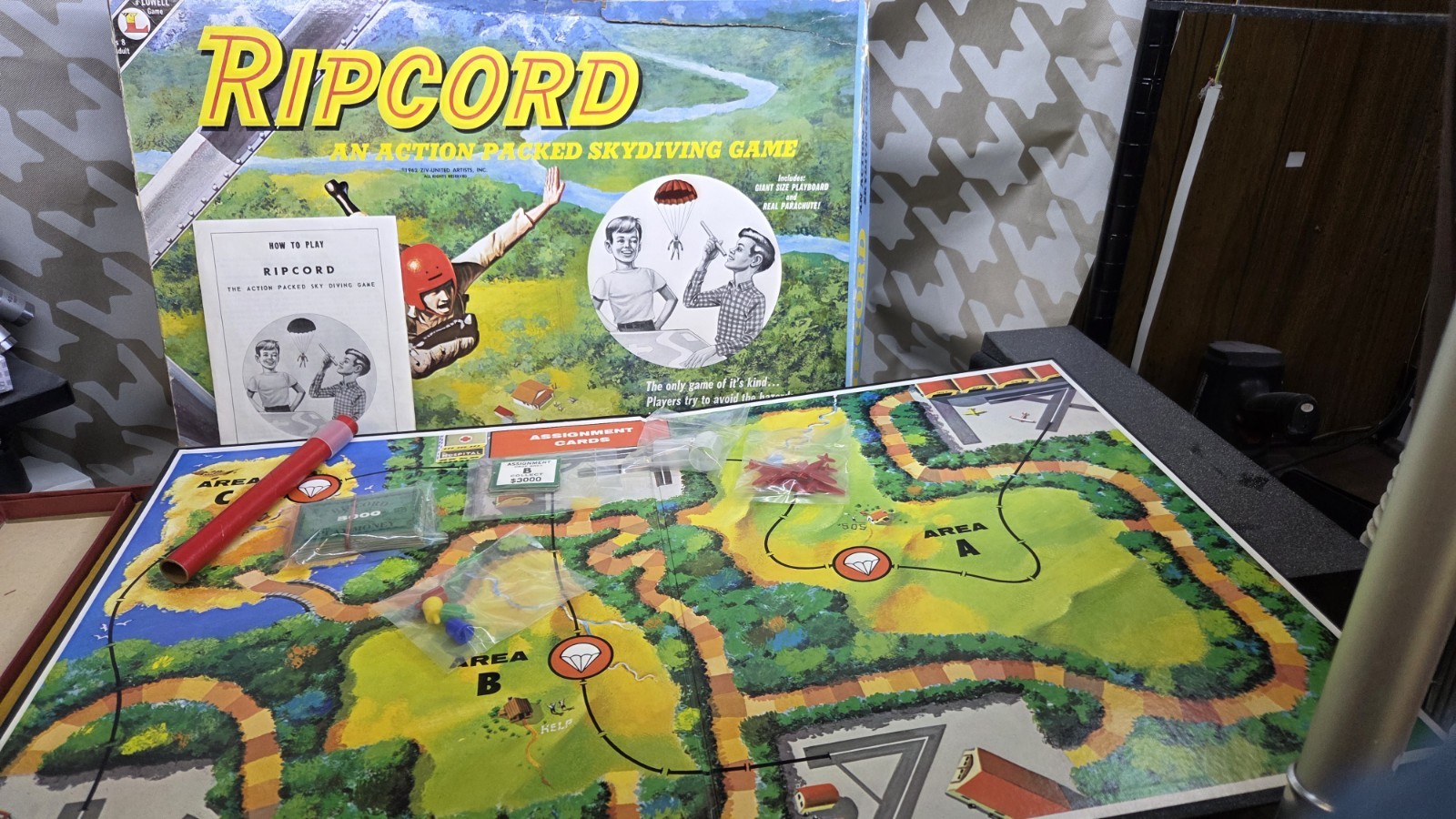 Ripcord Sky Diving Board Game