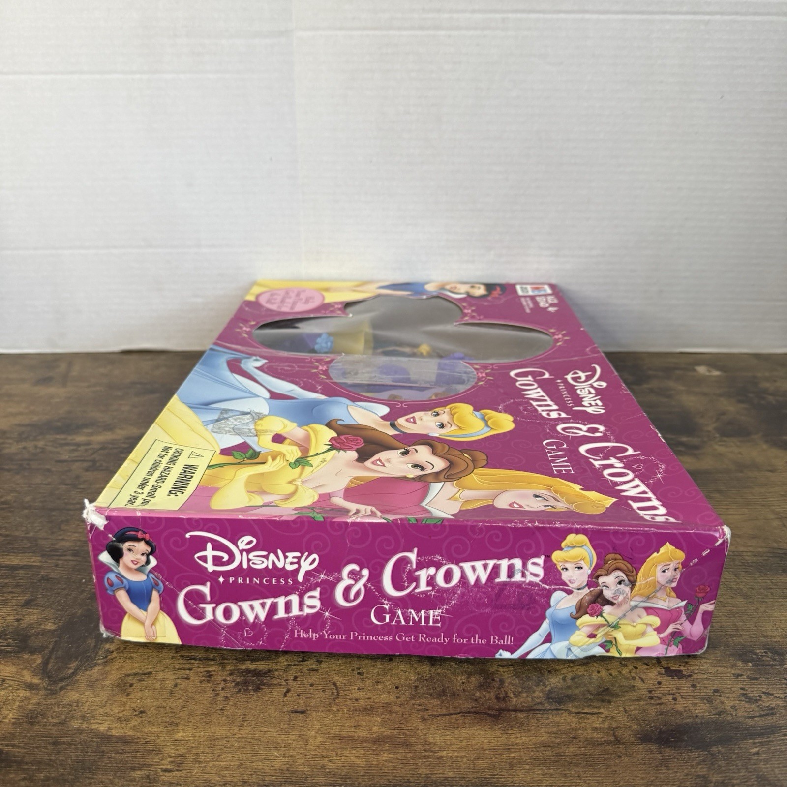Disney Princess Gowns & Crowns Game 2005 MADE IN USA MB As Is Game Age 4+ As Is