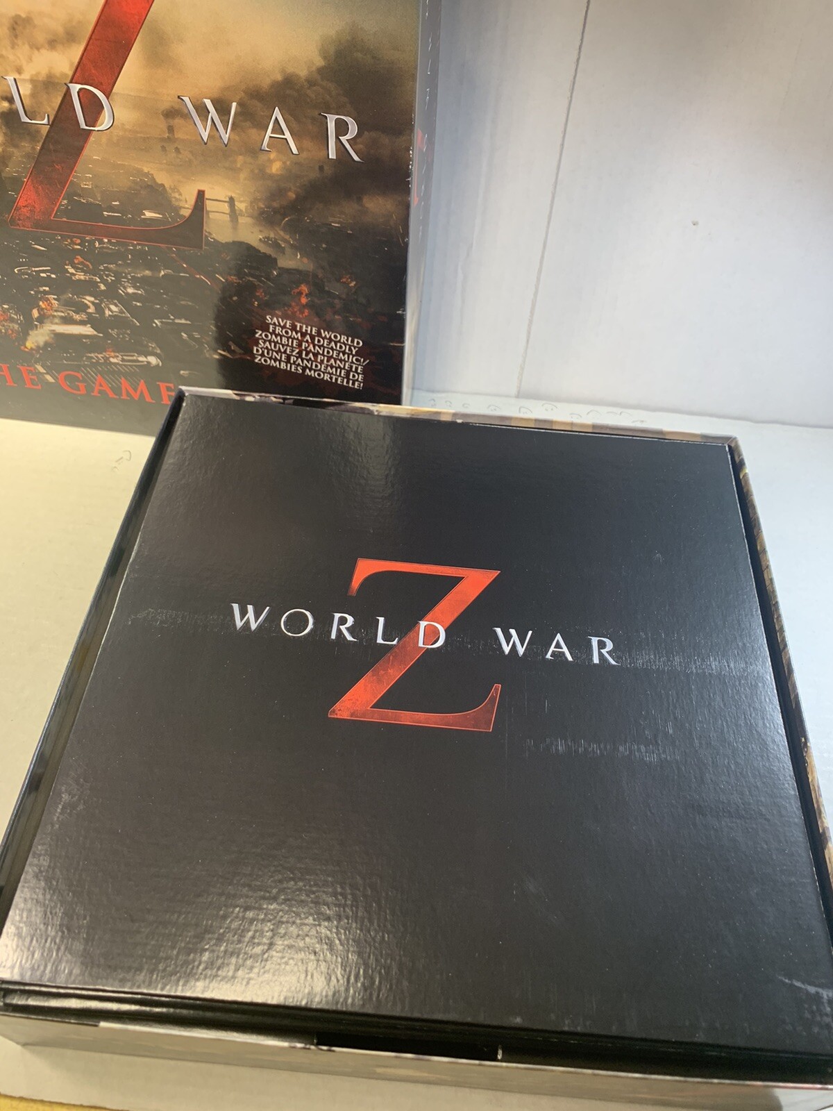 World War Z Role Play Board Game New Unplayed Zombie Game Brad Pitt Age 12+ Mint