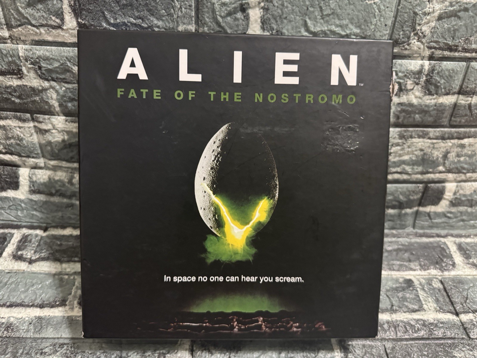 ALIEN: Fate of the Nostromo Board Game Unopened Box Damaged
