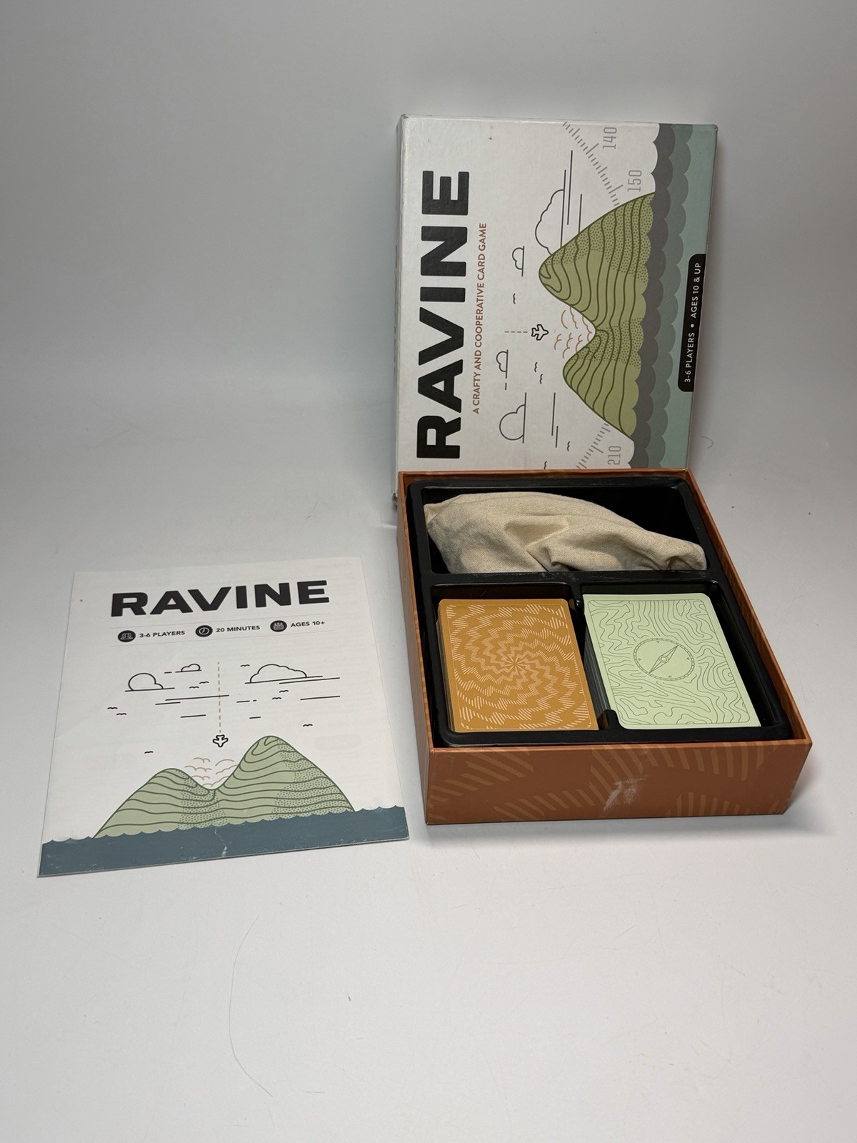 Ravine – A Crafty and Cooperative Card Game by Stellar Factory – Complete