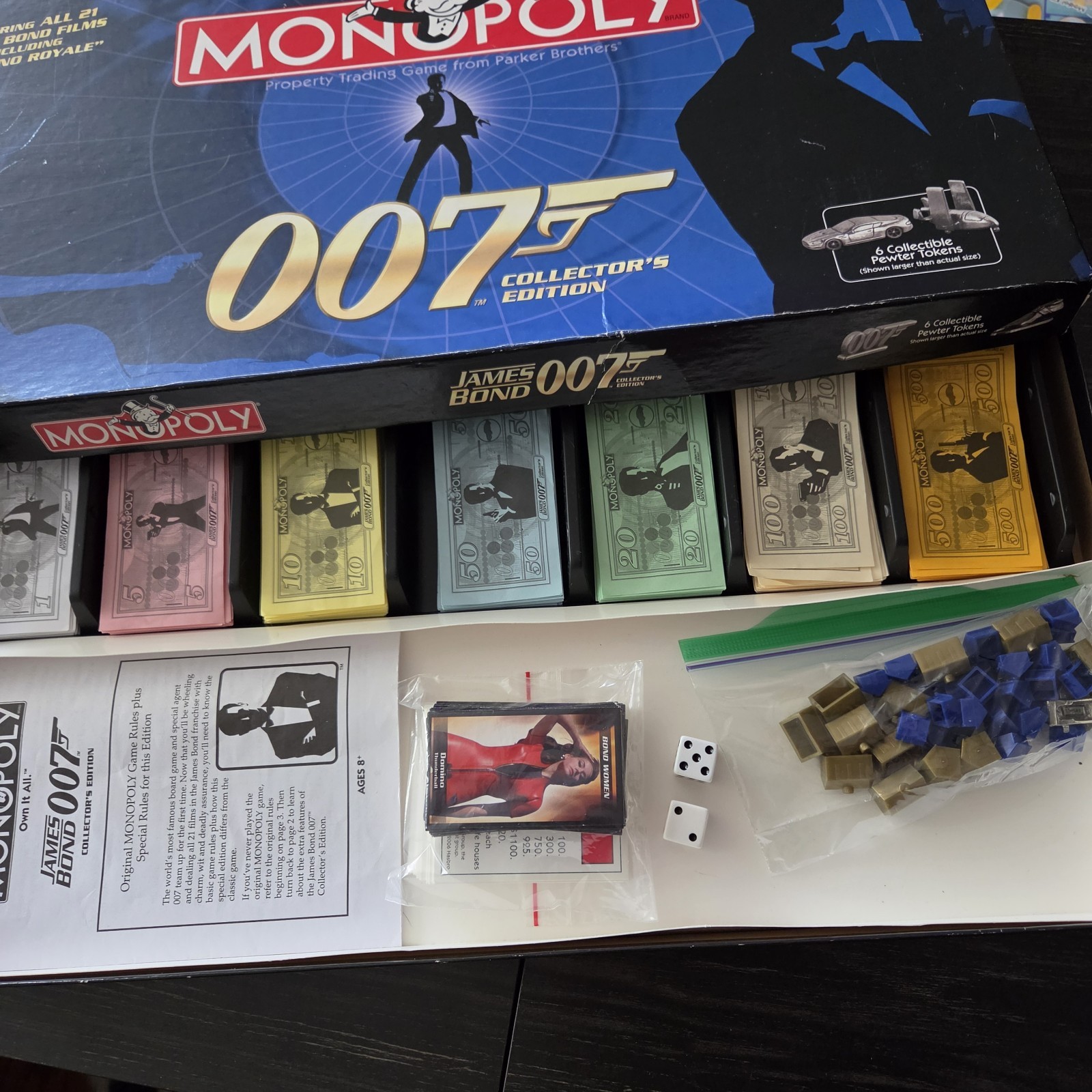 James Bond 007 Collector’s Edition Monopoly Hasbro 2006 Board Game