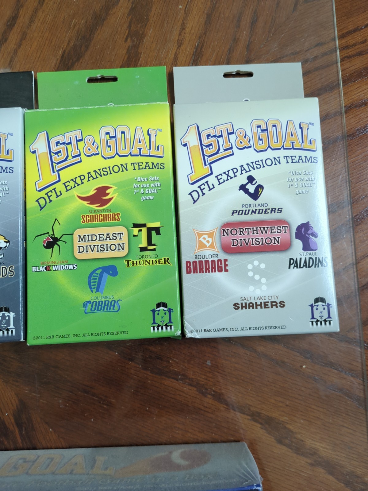 1st & Goal + 4 expansions (12 teams). SEALED UNOPENED NEW