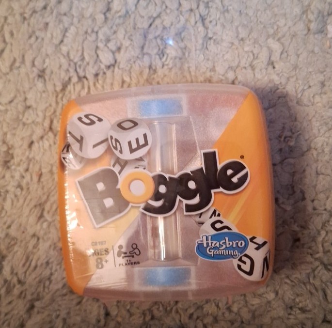 Boggle Classic by Hasbro Gaming – Word Strategy-BRAND NEW SEALED