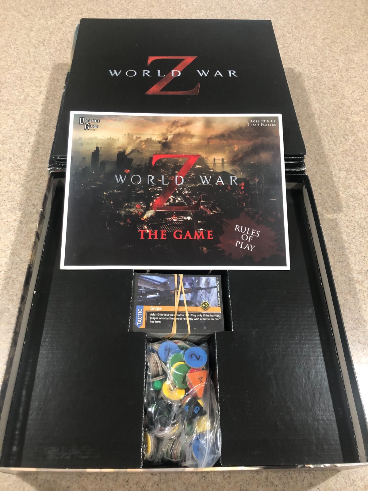World War Z The Game Deadly Zombie Pandemic Board Game COMPLETE