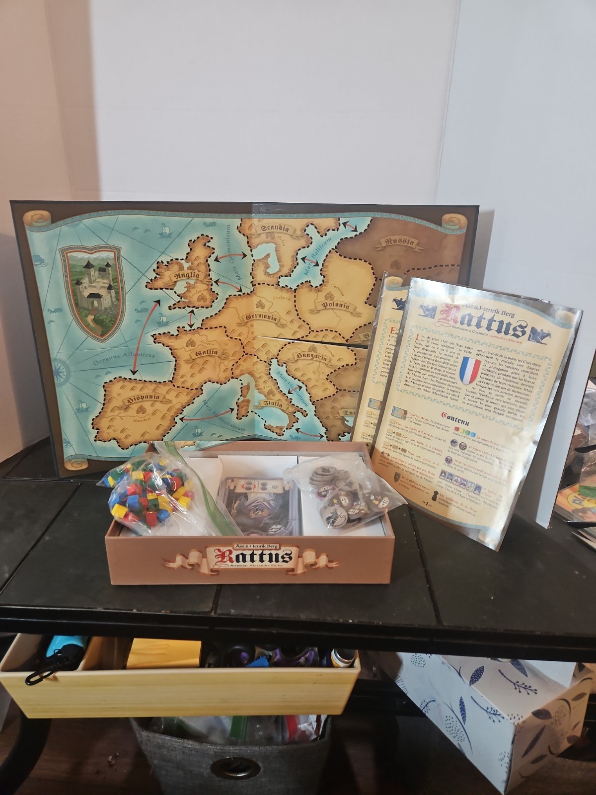 Rattus Box Complete and Ex. Cond. Z-Man Boardgame