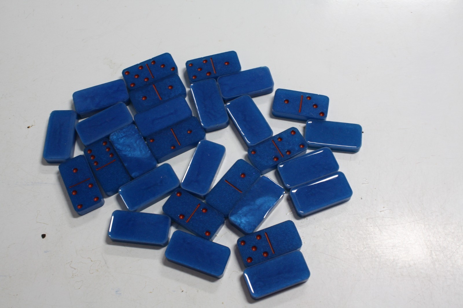 Handmade Resin Domino Set – Blue Red Dominoes