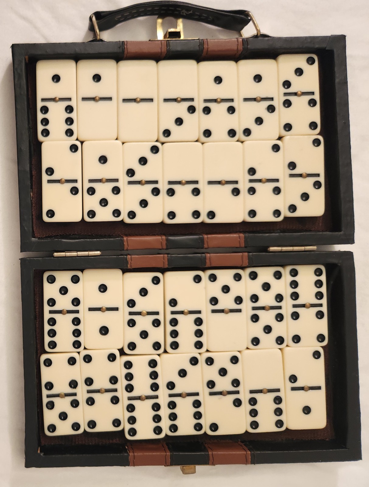 TRAVEL SIZE GAMES BATTLESHIP & DIMINO’S both compleat & in TRAVEL CASES