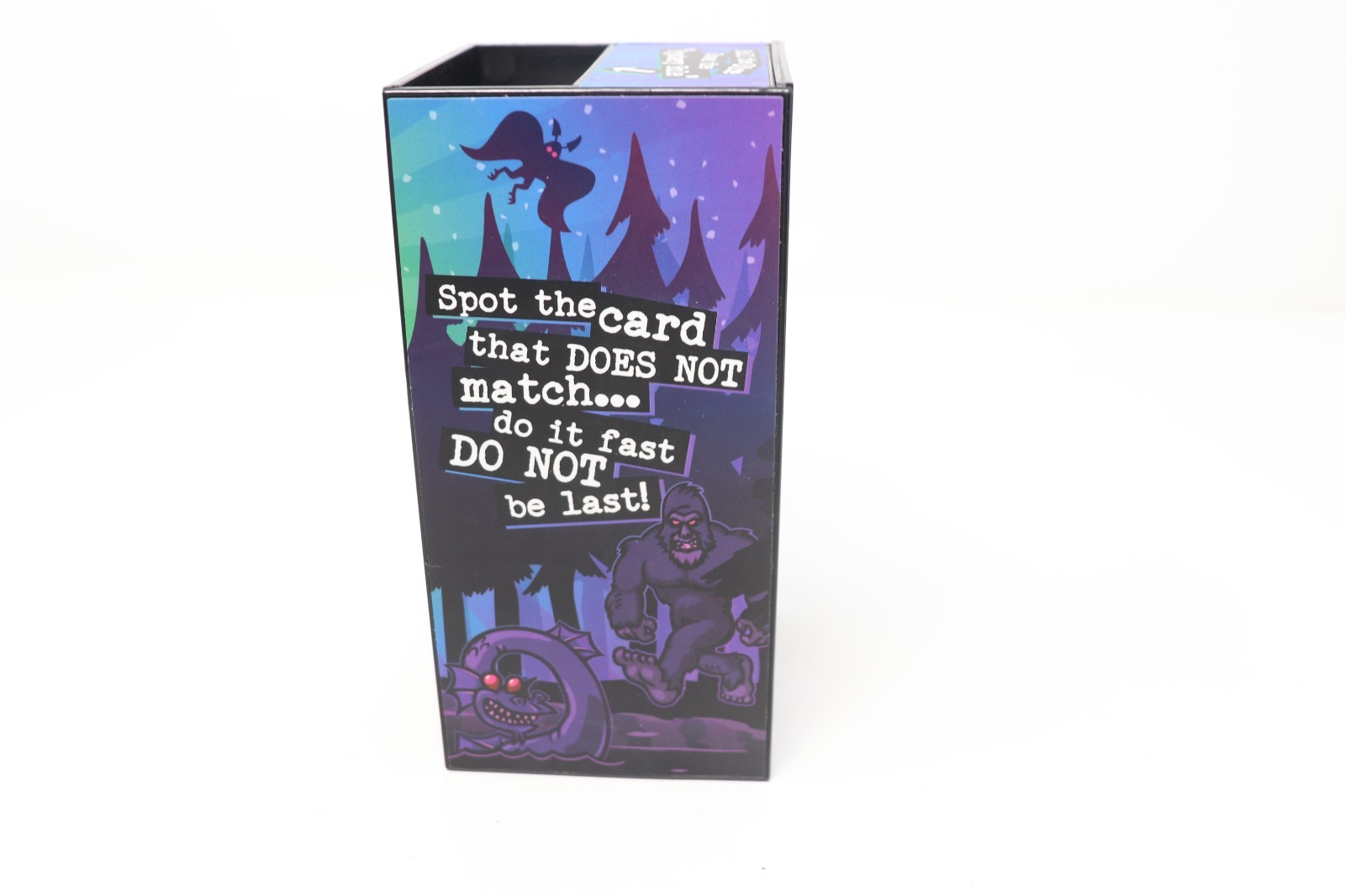 Cryptid Hunters Halloween Good Game Company Not It! Not It! Dice Card Box Game