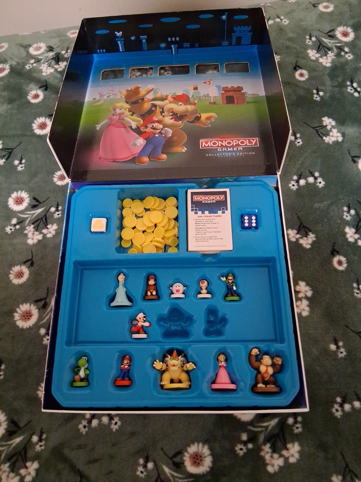 Monopoly Gamer Super Mario Complete Game with Six Add-On Character Figures