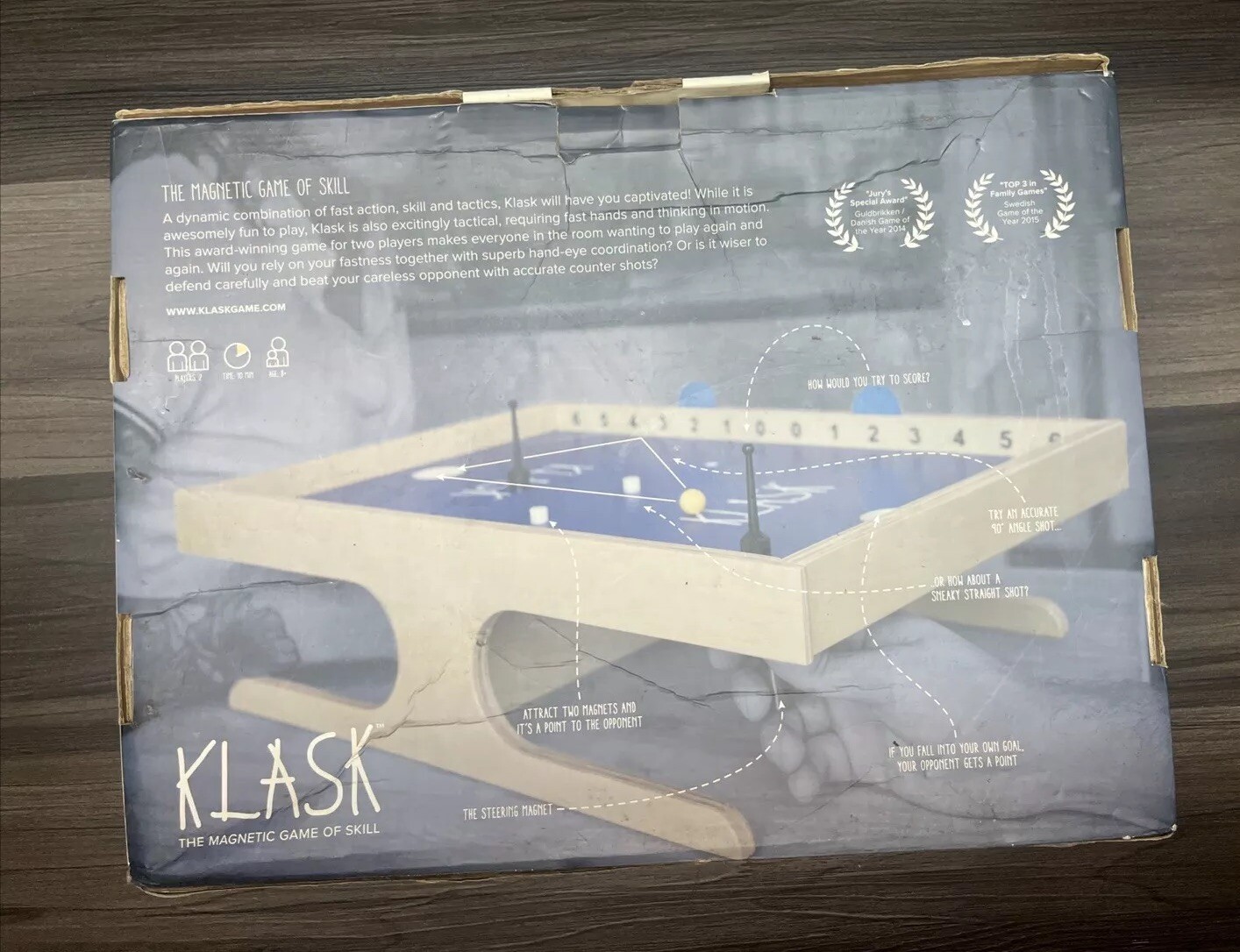 Klask The Magnetic Award-Winning Party Game of Skill – for Kids and Adults.