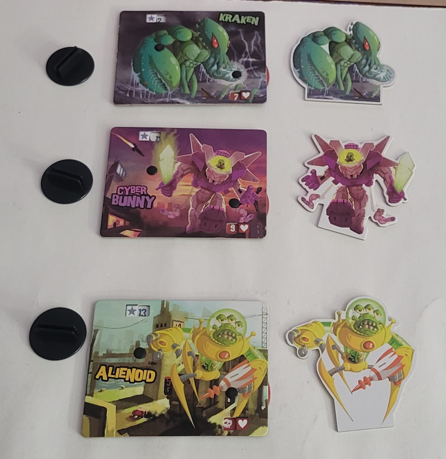 Iello- King of Tokyo Richard Garfield Board Game 2014 w/ Power Up! And Halloween