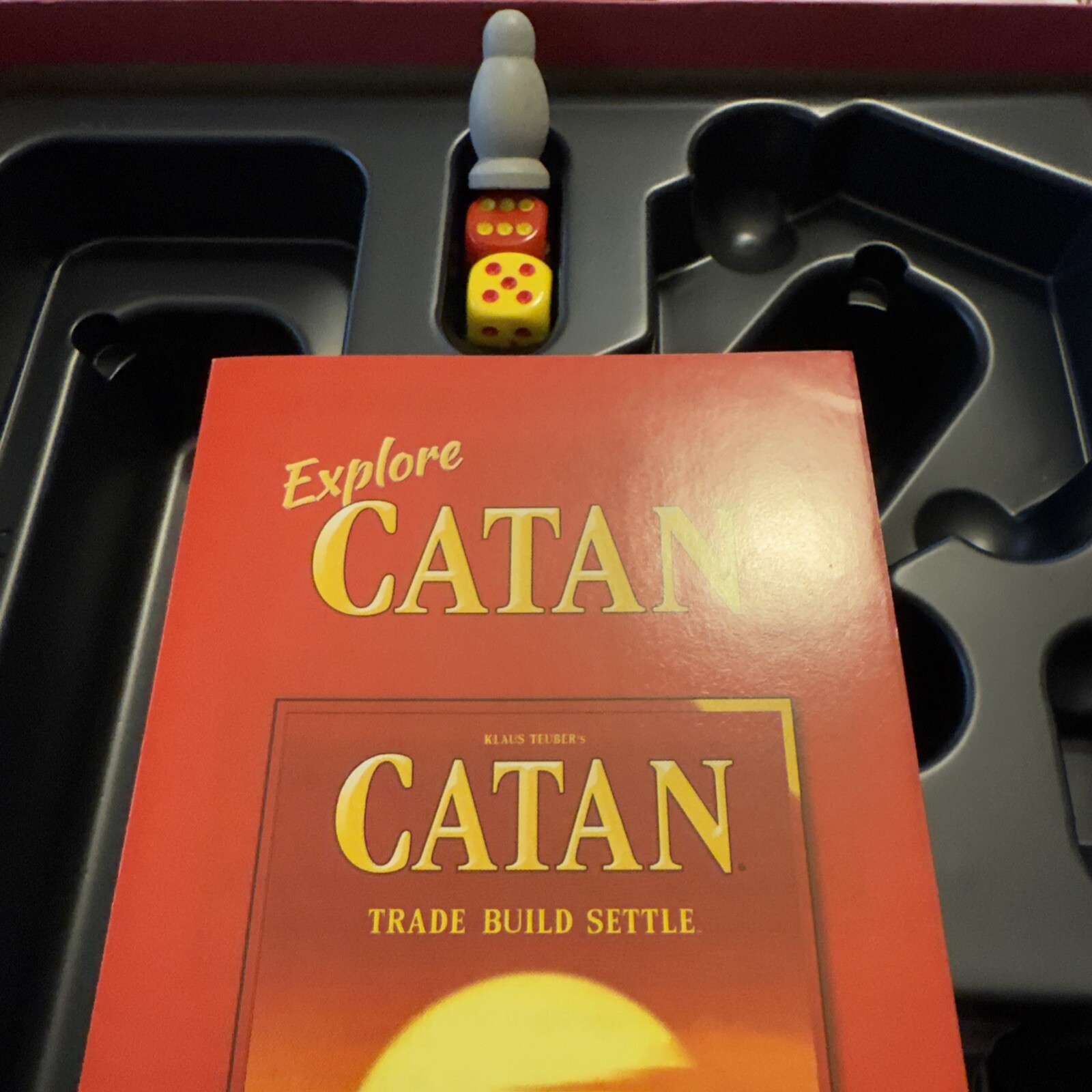 Settlers of Catan 3071 Official Replacements Robber + Red & Yellow Dice Set NEW