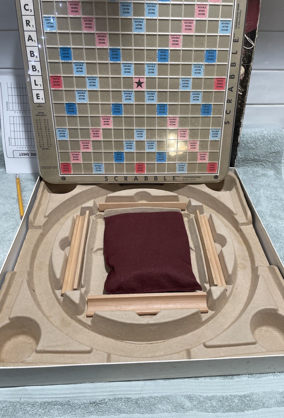 Milton Bradley Scrabble Deluxe Crossword Board Game Rotating Turntable 1988