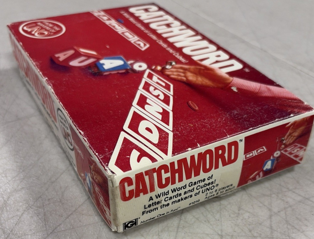 Warner Brothers Vintage Word Game CatchWord 1982 Complete