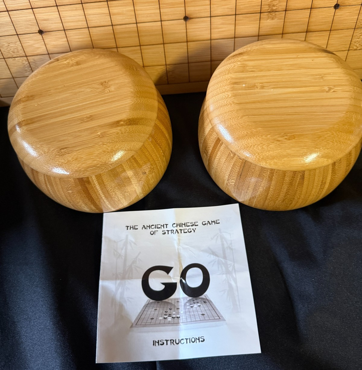Bamboo Board GO Game Ancient Chinese Strategy White / Black Stones