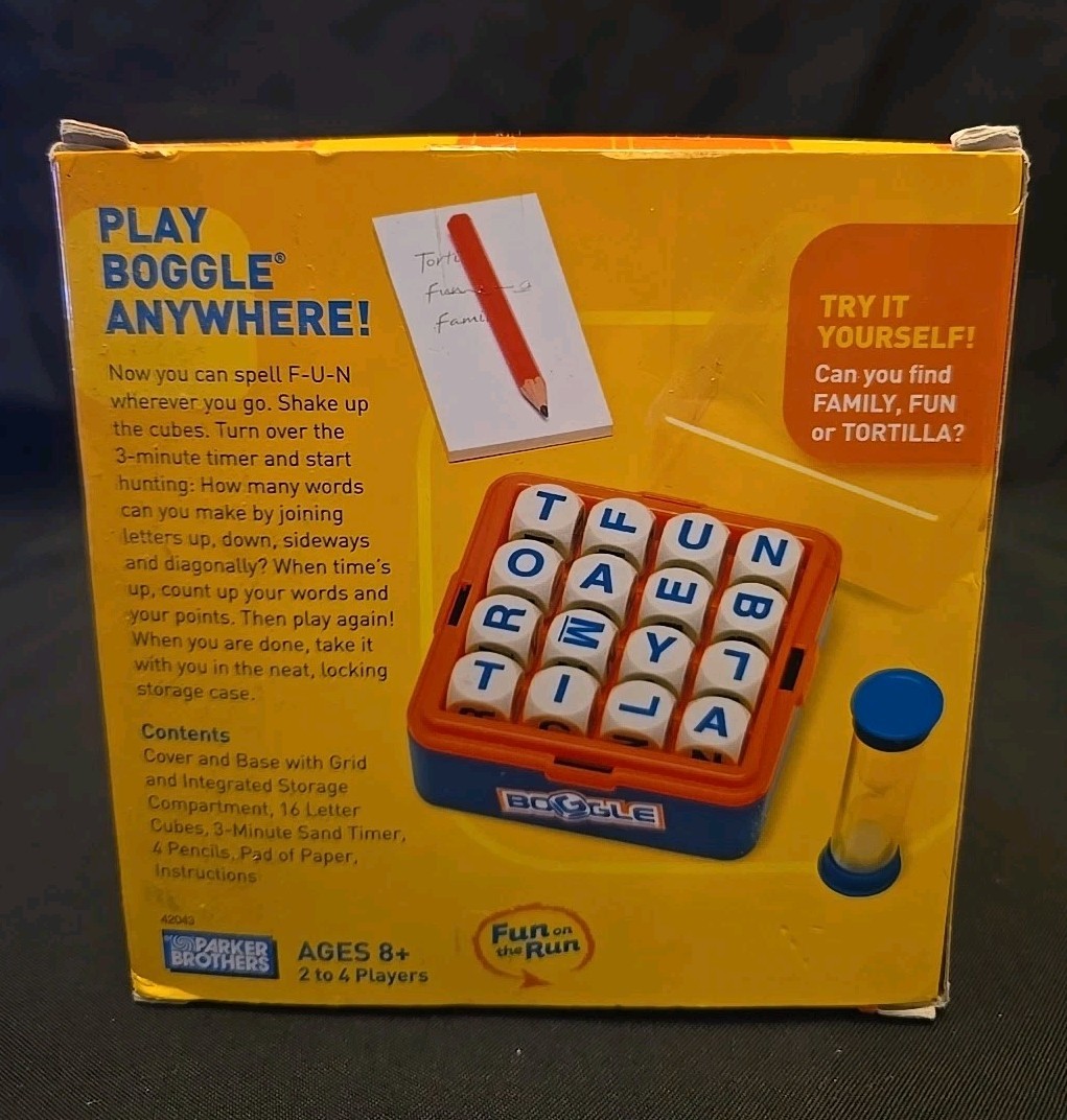 BOGGLE To Go! Parker Brothers Travel Game – 2005 Hasbro – New in box