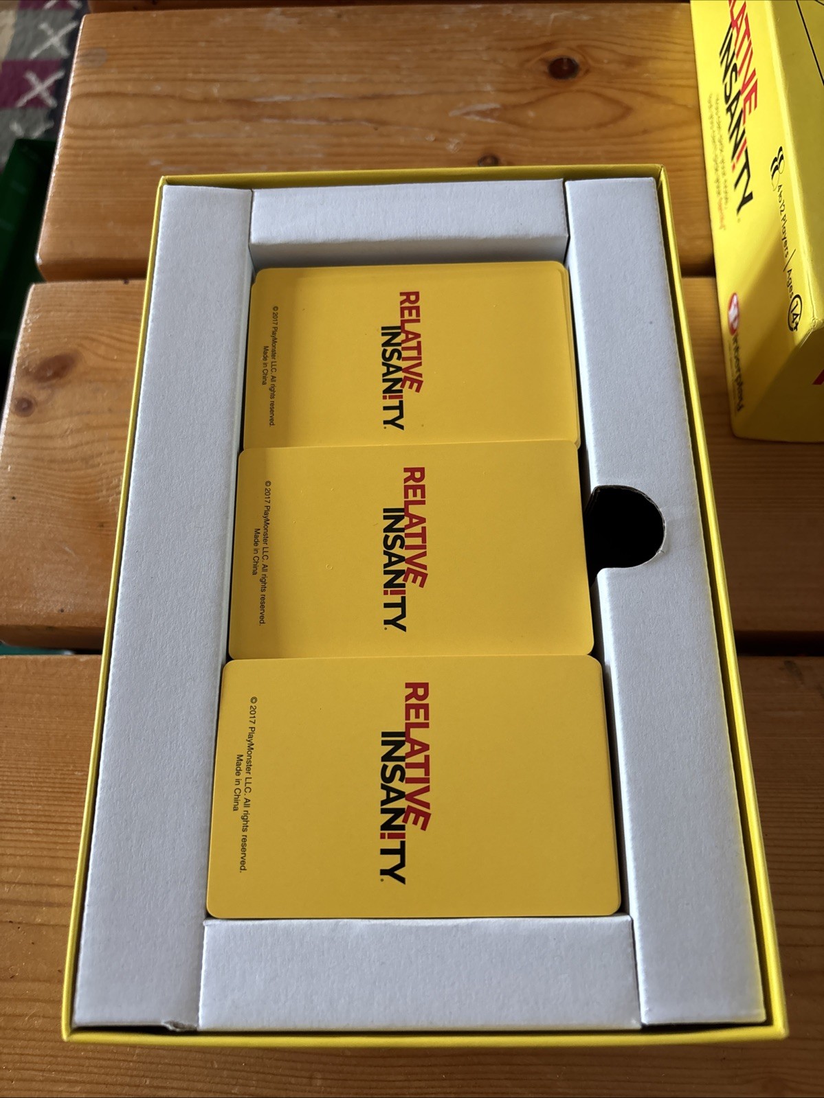 USED ONCE, 2018 Relative Insanity, Family Party Game, Jeff Foxworthy Card Game