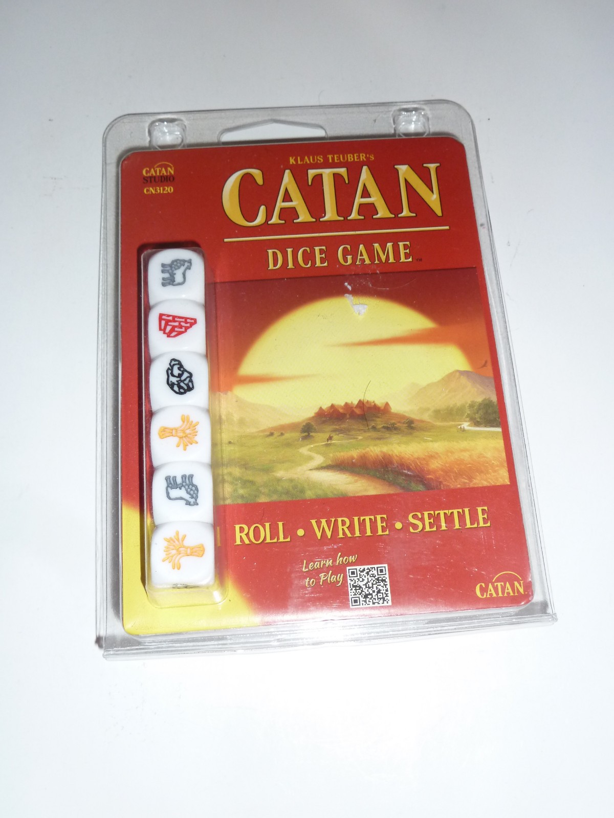 Catan Dice Game 6 Dice & score/map pad Klaus Teuber Settlers of Catan 2007!