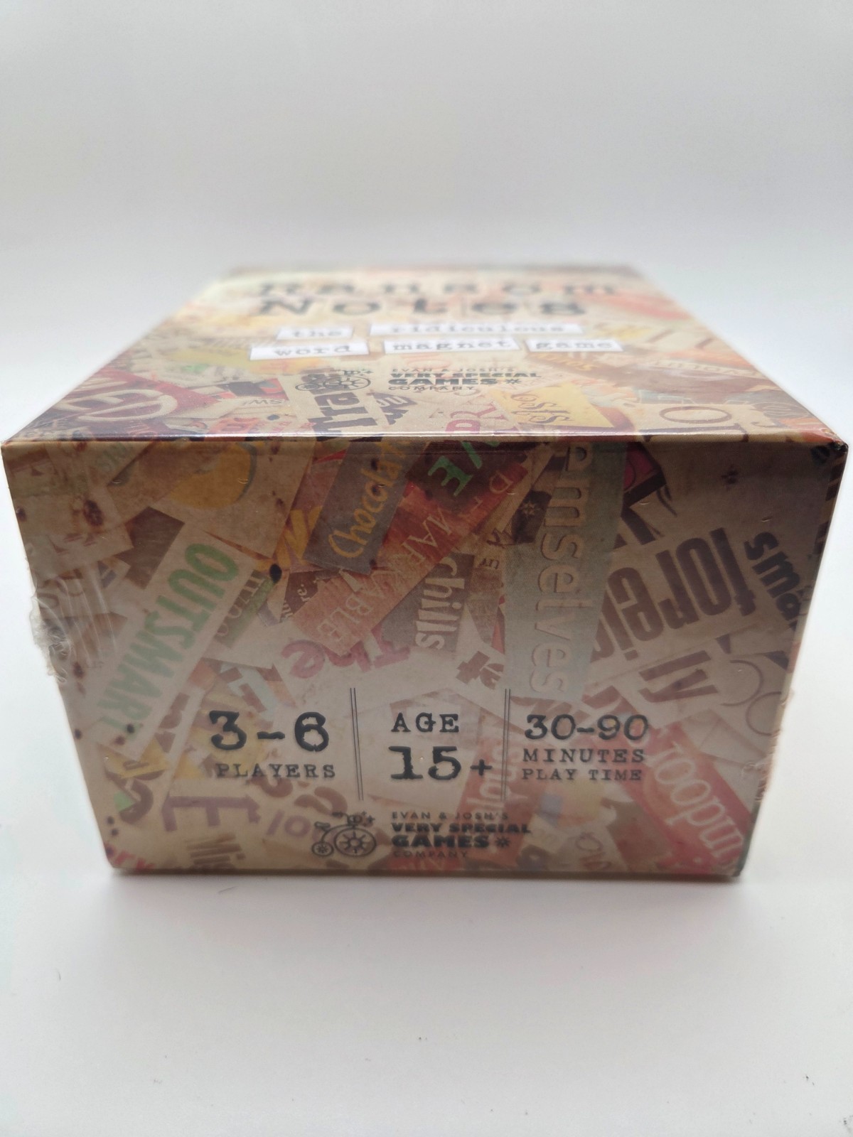 Ransom Notes – The Ridiculous Word Magnet Party Game – New Sealed – 2024 Edition