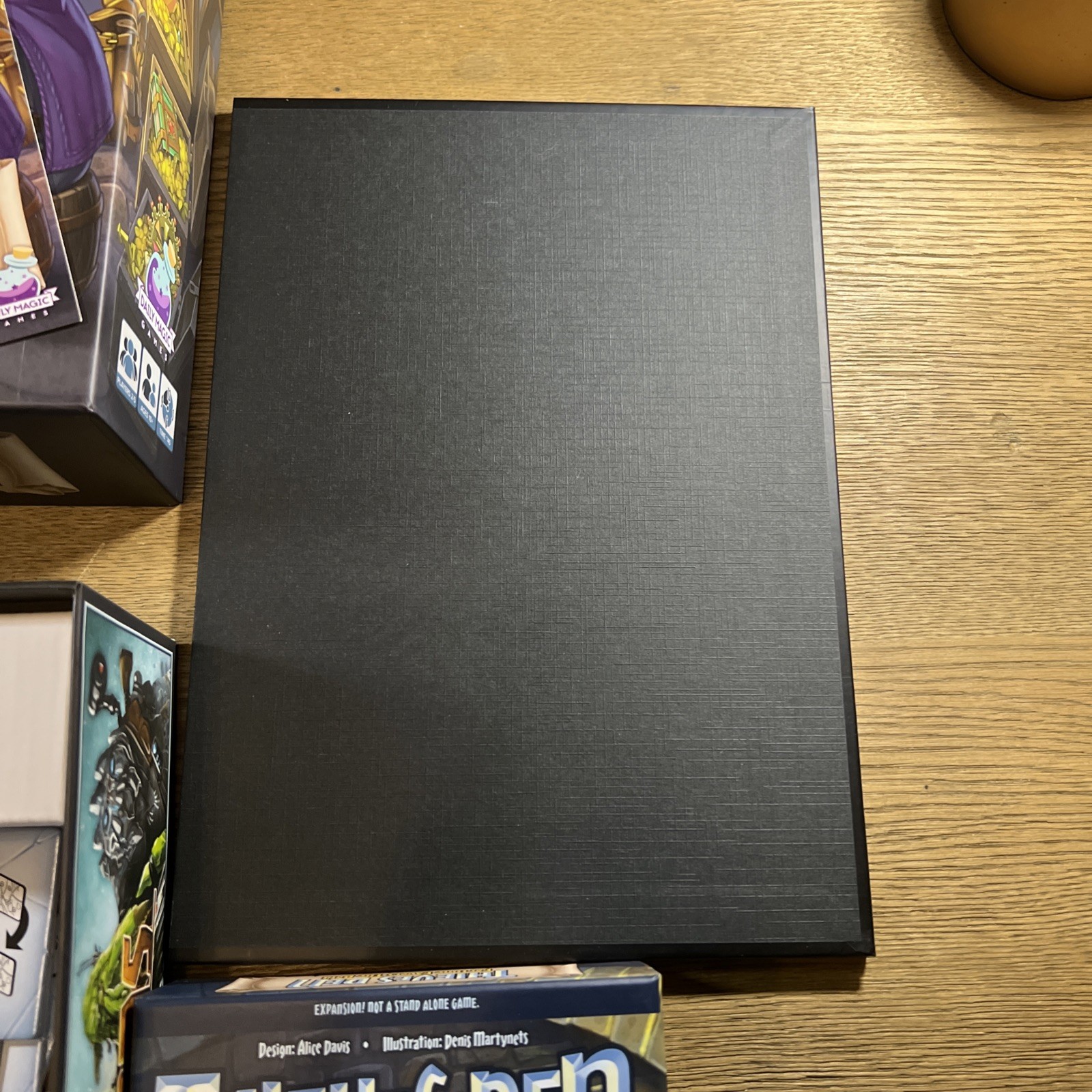 Thieves Den Board Game New Sealed + Fortune Favors the Bold Daily Magic Games