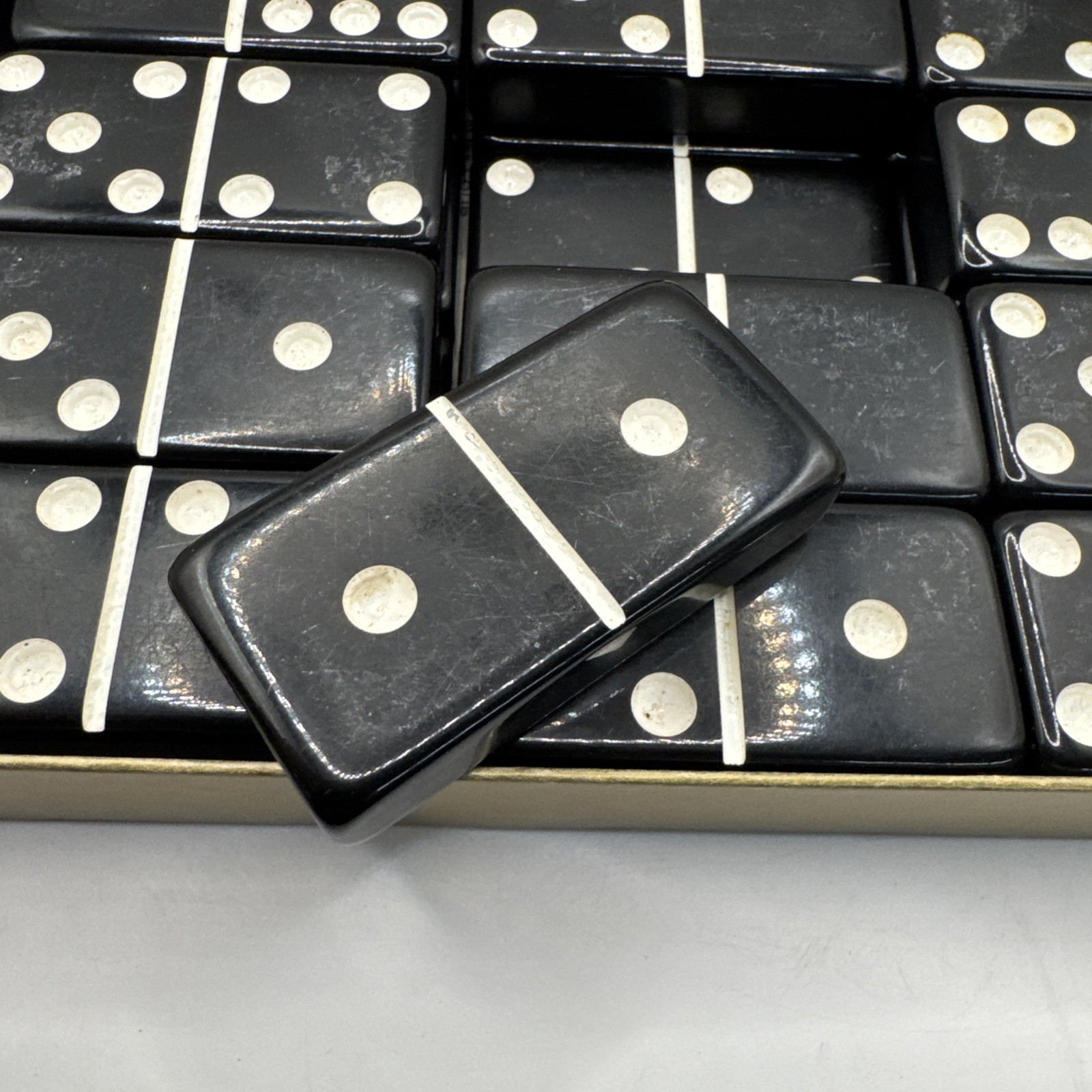 Puremco Tournament Super Thick Black Dominoes (28) 1/2” Large Face