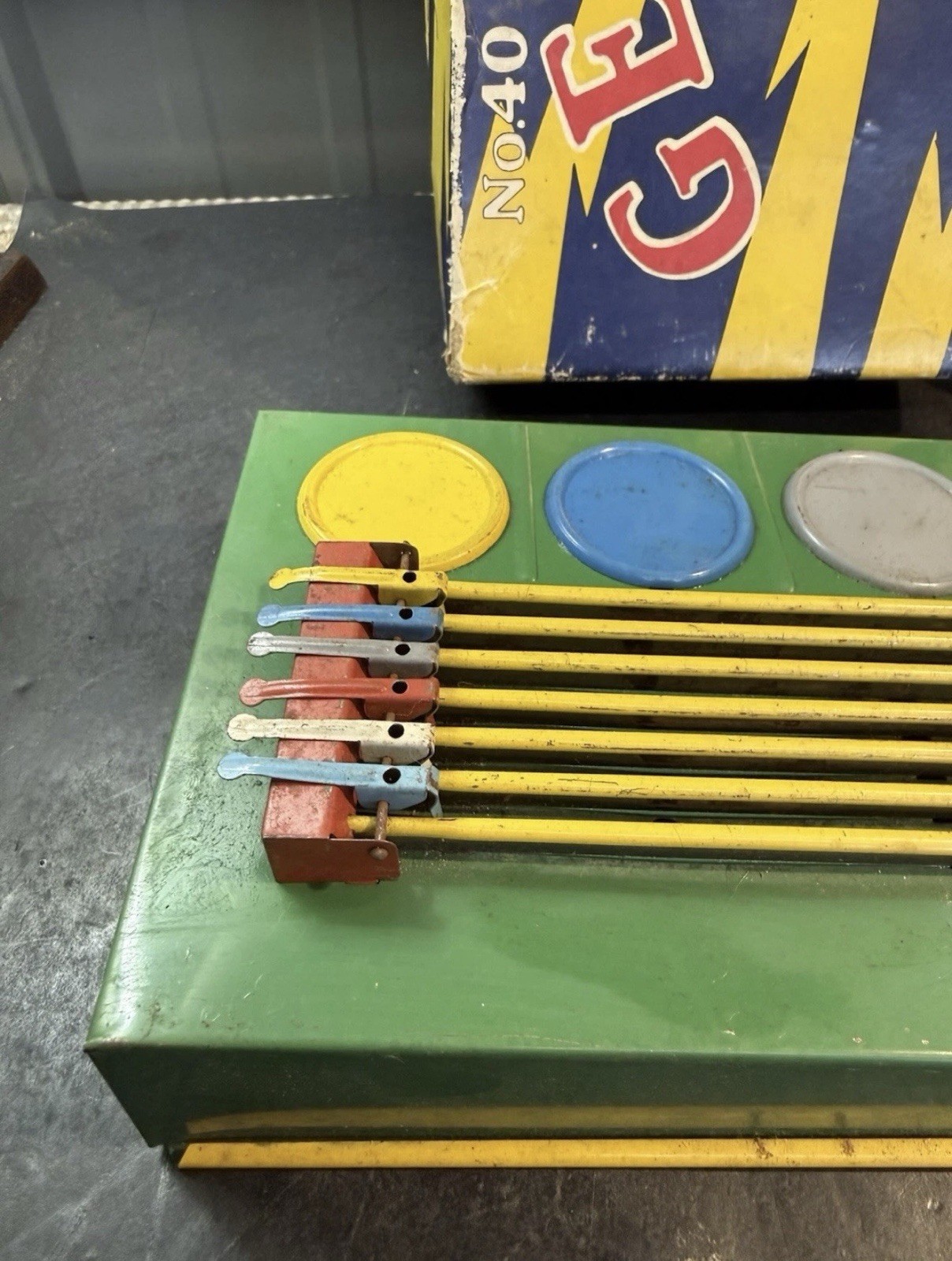 Vintage Gee-Wiz No 40 Horse Racing Game w/ Box Wolverine Supply Co.
