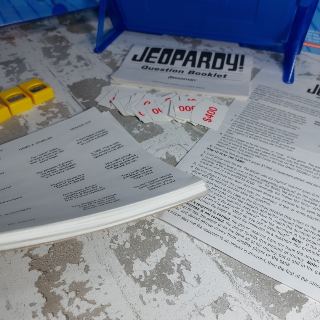 Jeopardy Board Game Original Edition Quiz Show Pressman 2003 Complete