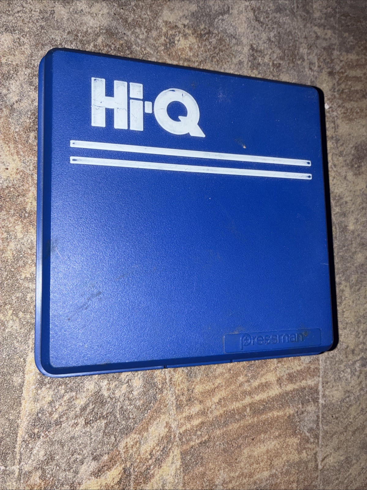 Vintage Hi-Q Solitaire Peg Game with Travel Case Complete 1998