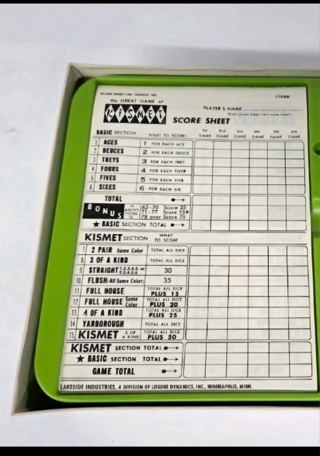 Vintage 1970 KISMET Dice Game of Yacht Lakeside – NO DICE – Scorepads, Cup, Box
