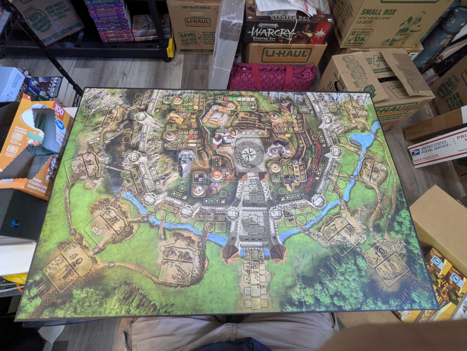 STRONGHOLD Board Game 100% COMPLETE 2010 AWARD WINNER
