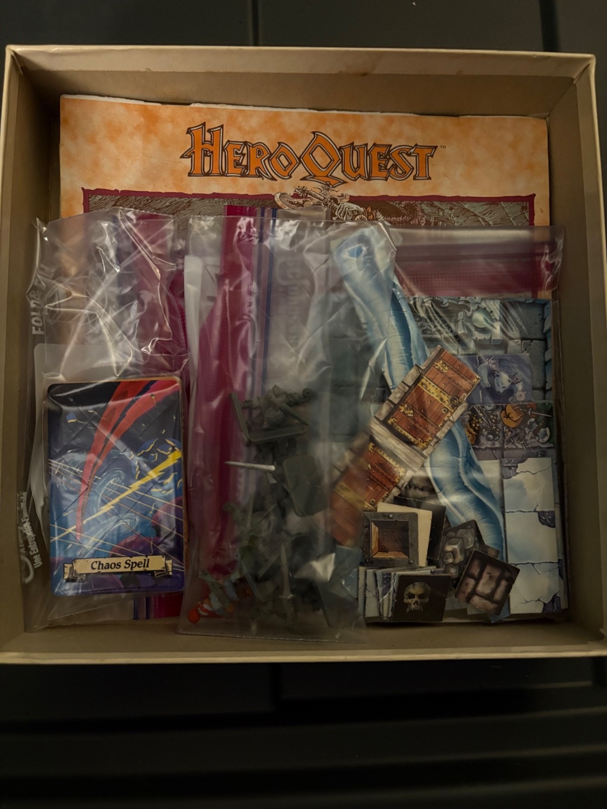 RARE! 1992 Milton Bradley Hero Quest Barbarian Quest Pack, Near complete