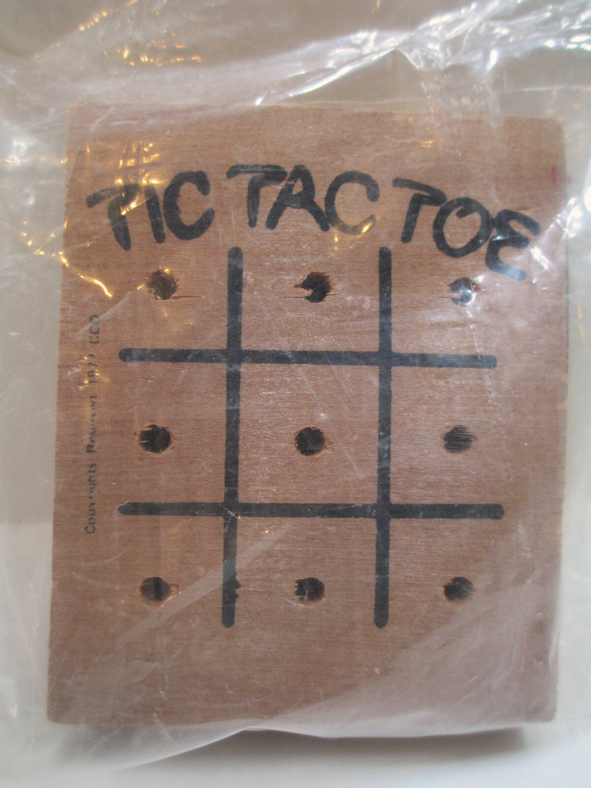 VTG Genius Games Super & Traditional Tic Tac Toe Games Wood Board Golf Tee Pegs