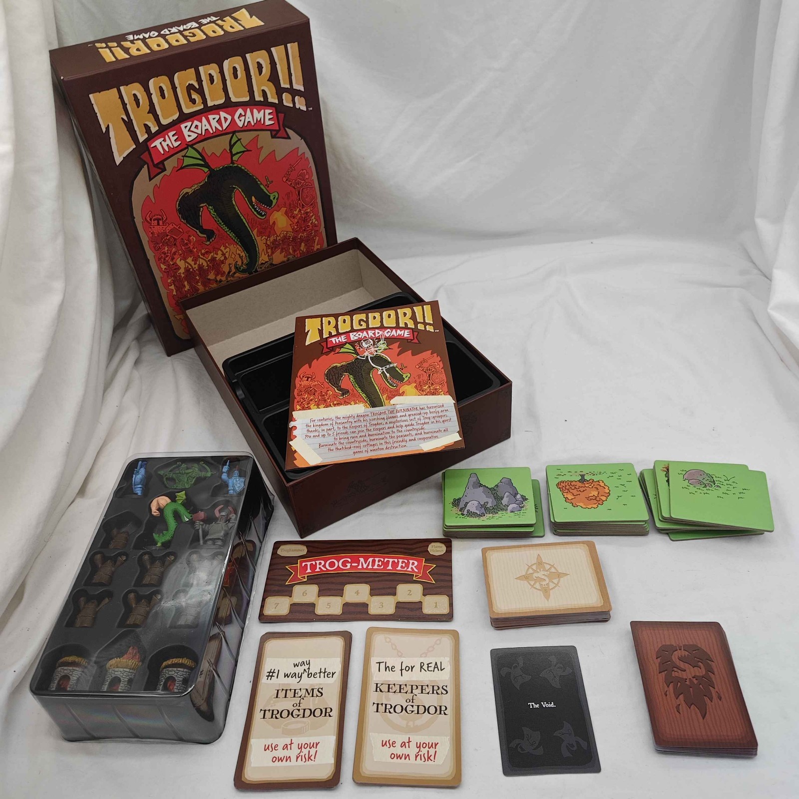 Trogdor!! The Board Game Deluxe Edition Strongbad Boardelectrix Co-op Fantasy