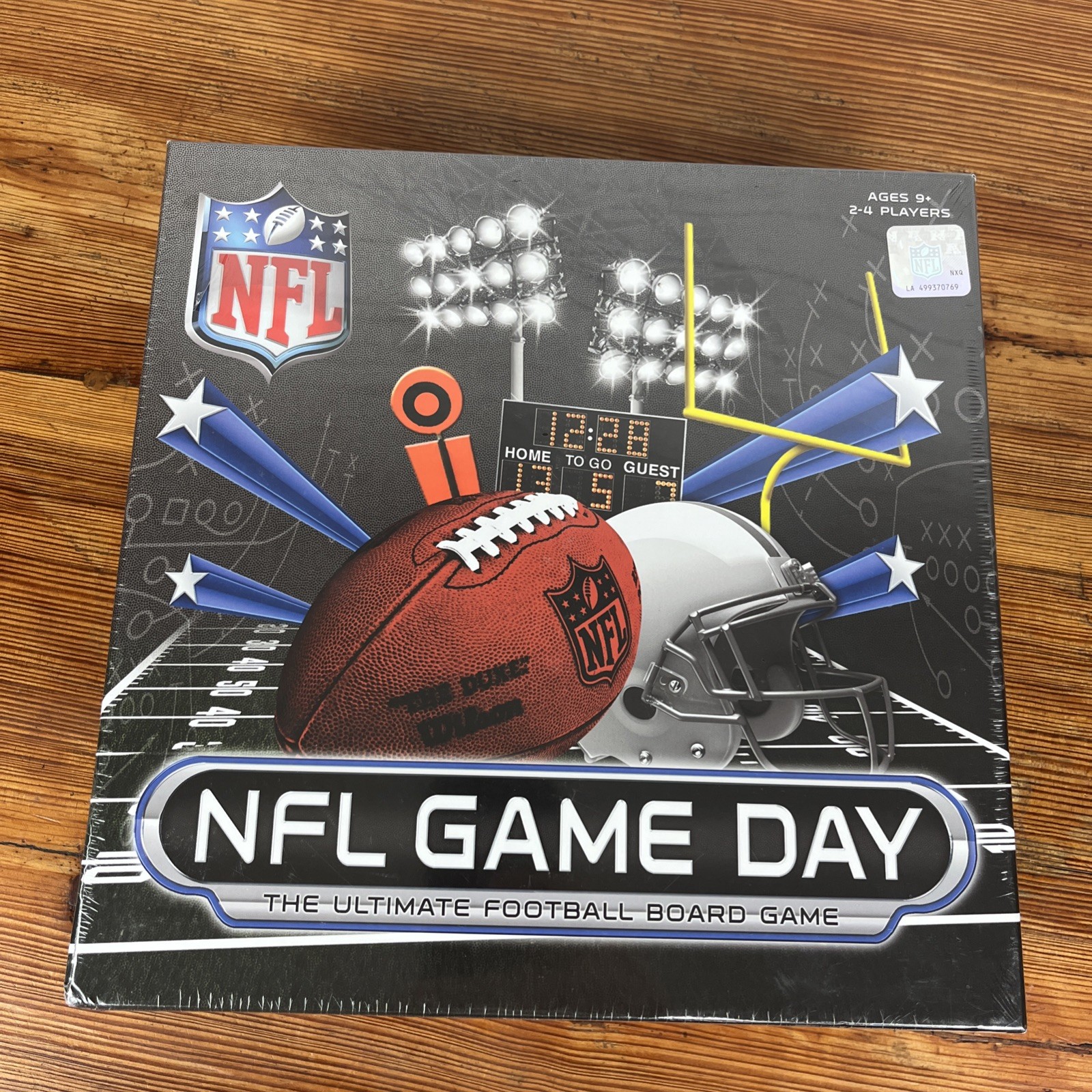 NFL Game Day The Ultimate Football Board Game by Fremont Die NEW SEALED 