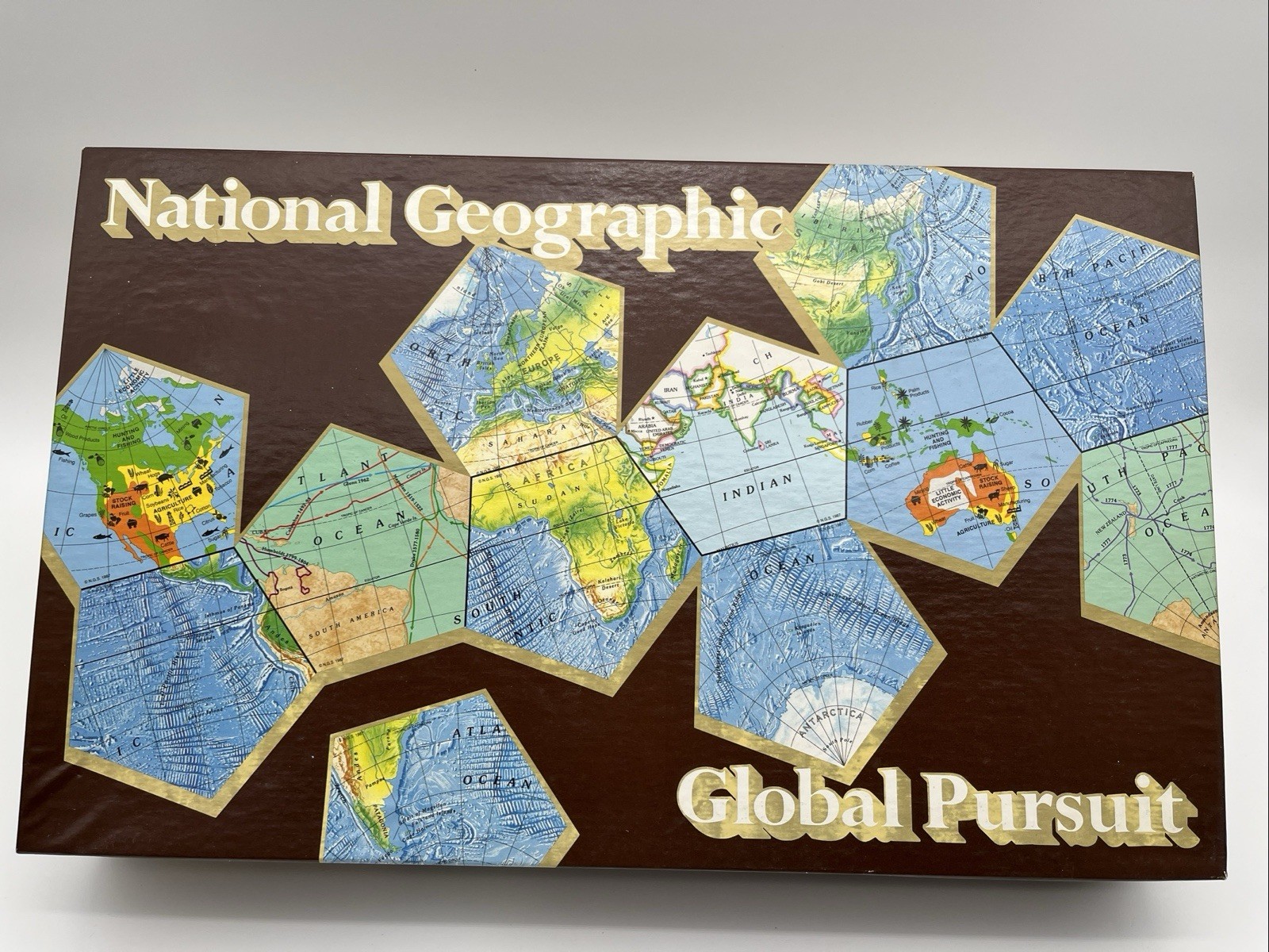 National Geographic Global Pursuit Vintage 1987 Geography Board Game – New- Open