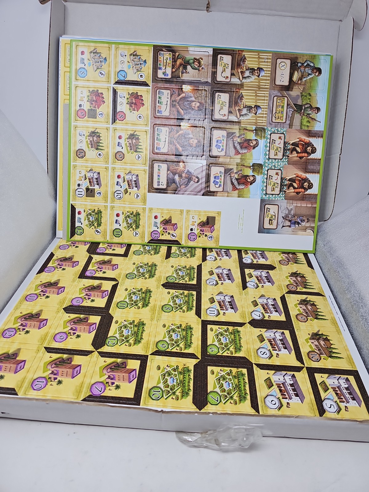 Queen Games Alhambra Limited Designers Edition Mega Box