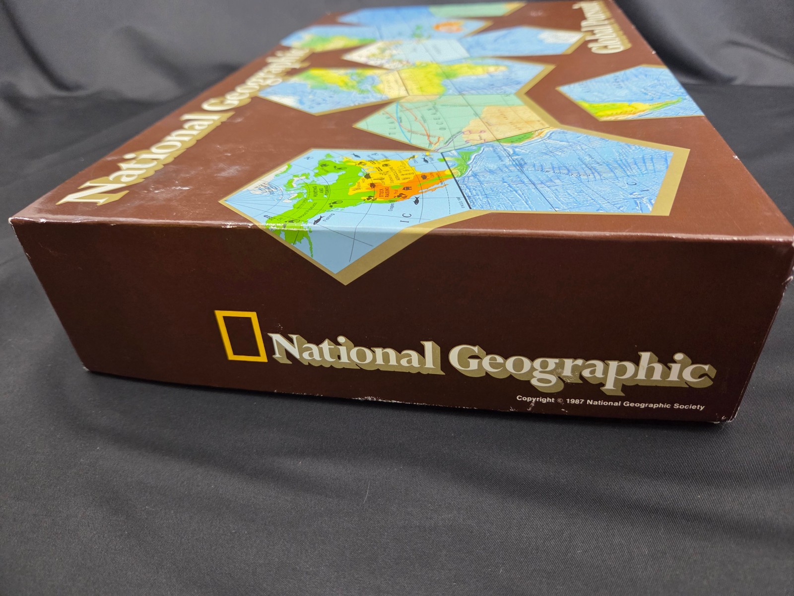 Complete National Geographic Global Pursuit Geography Board Game 1987 USA
