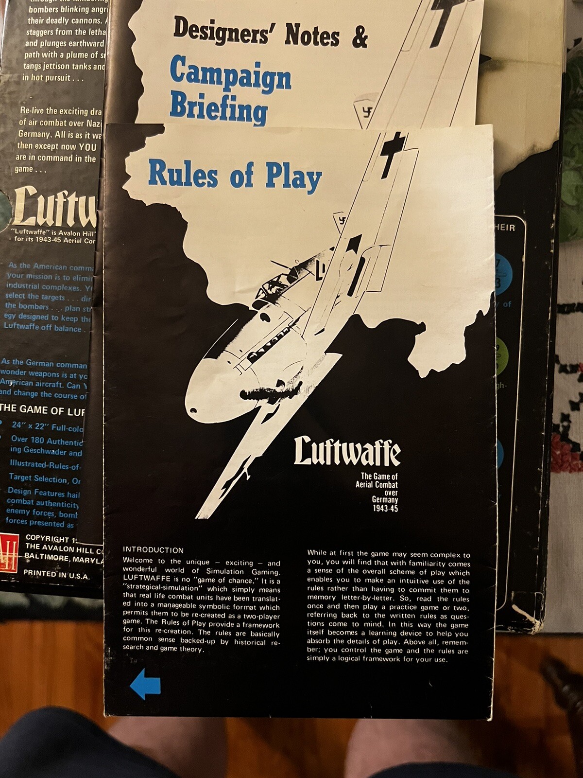 The Avalon Hill Company/Bookcase Game/Luftwaffe/1971
