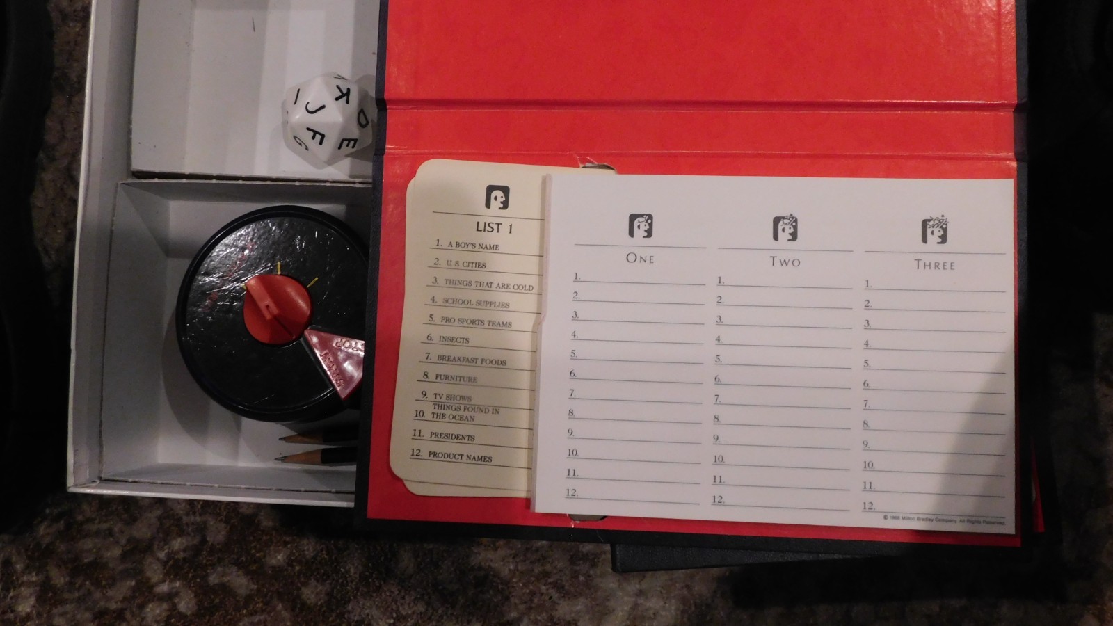 VINTAGE SCATTERGORIES GAME MILTON BRADLEY 1988 COMPLETE GREAT PARTY GAME