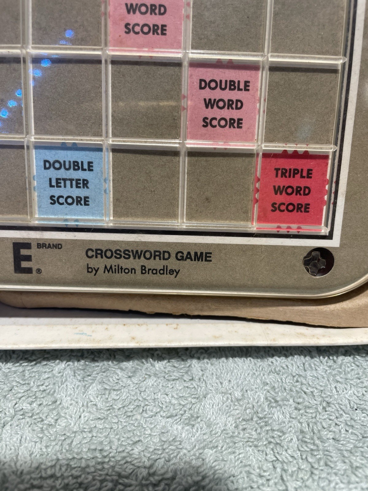 Milton Bradley Scrabble Deluxe Crossword Board Game Rotating Turntable 1988